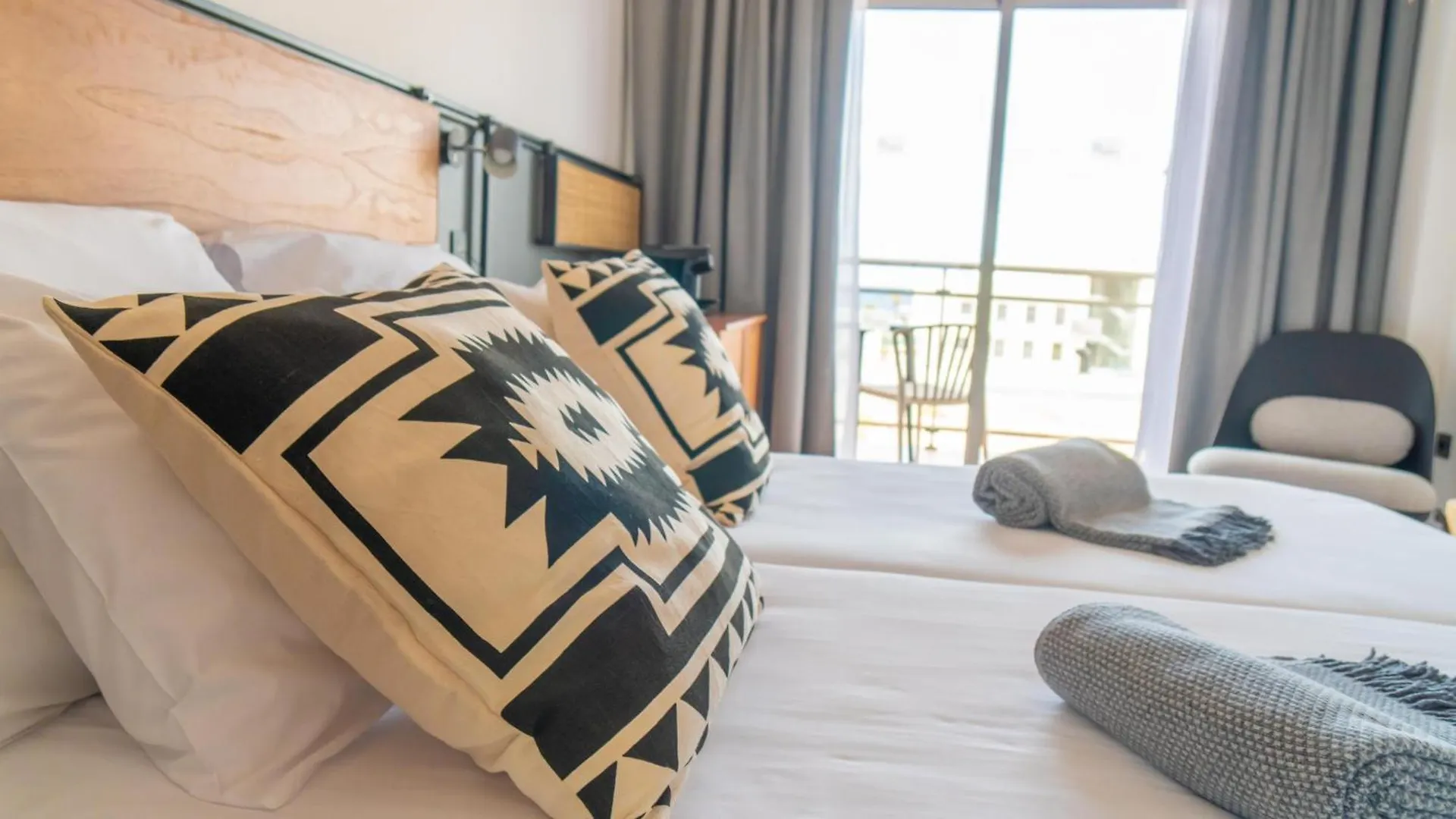 Coral Cotillo Beach 4*,