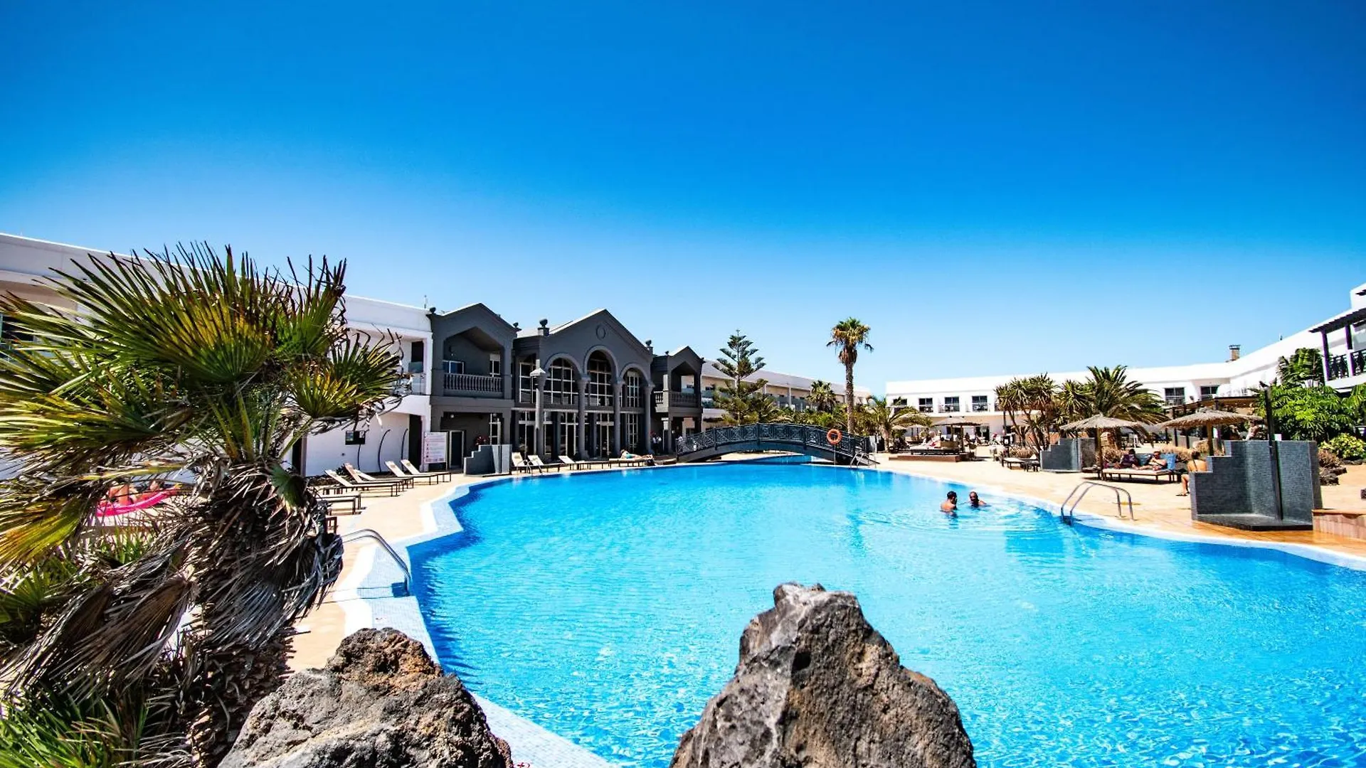 Coral Cotillo Beach